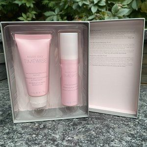 Mary Kay TimeWise Microdermabrasion Plus Set with Pore Minimizer